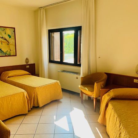 Hotel San Siro Fiera Milánó Kültér fotó