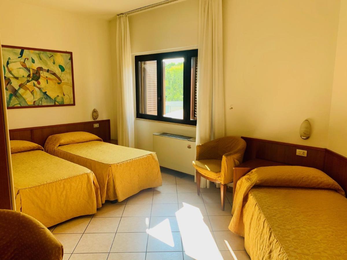 Hotel San Siro Fiera Milánó Kültér fotó