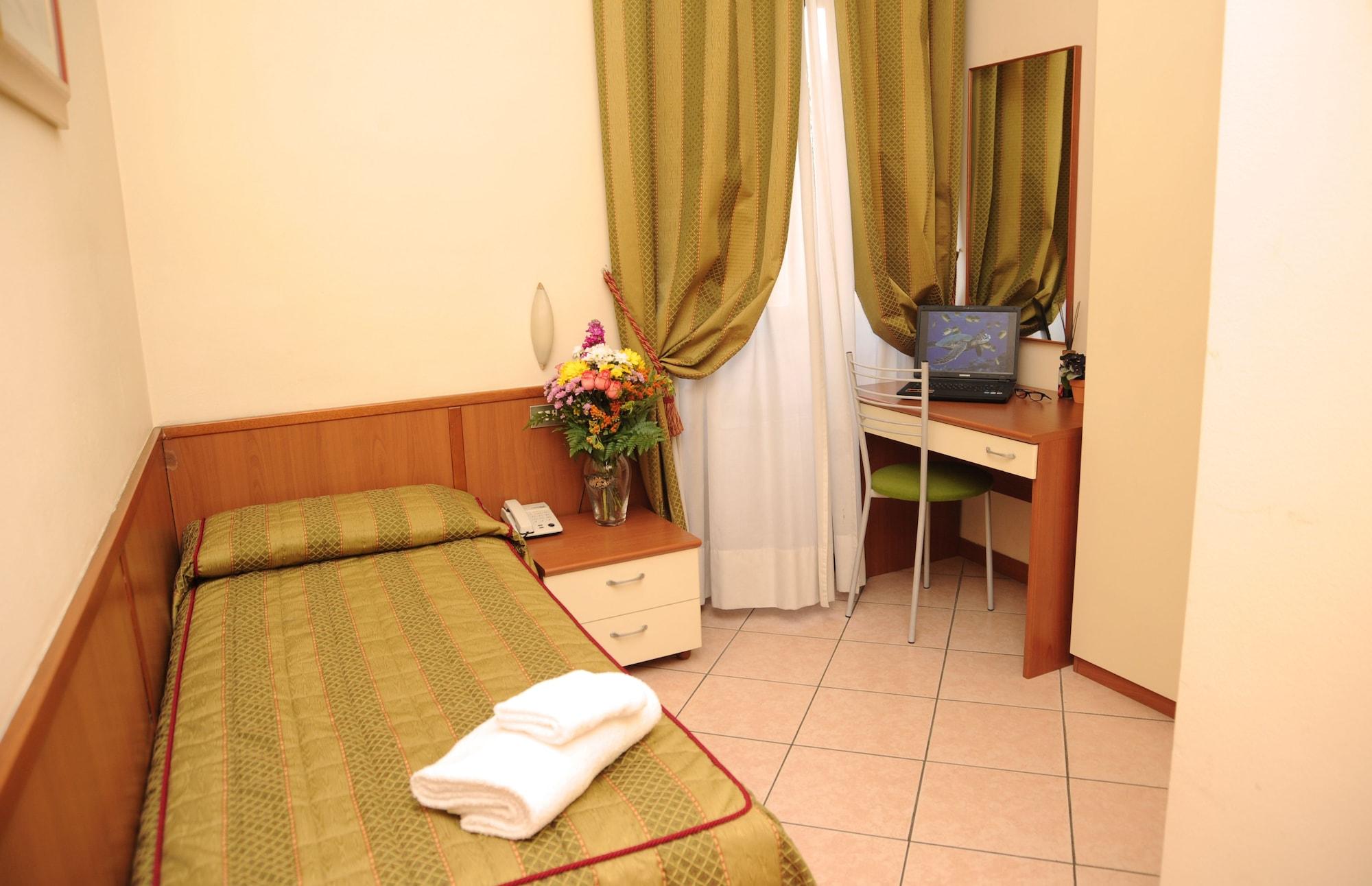 Hotel San Siro Fiera Milánó Kültér fotó