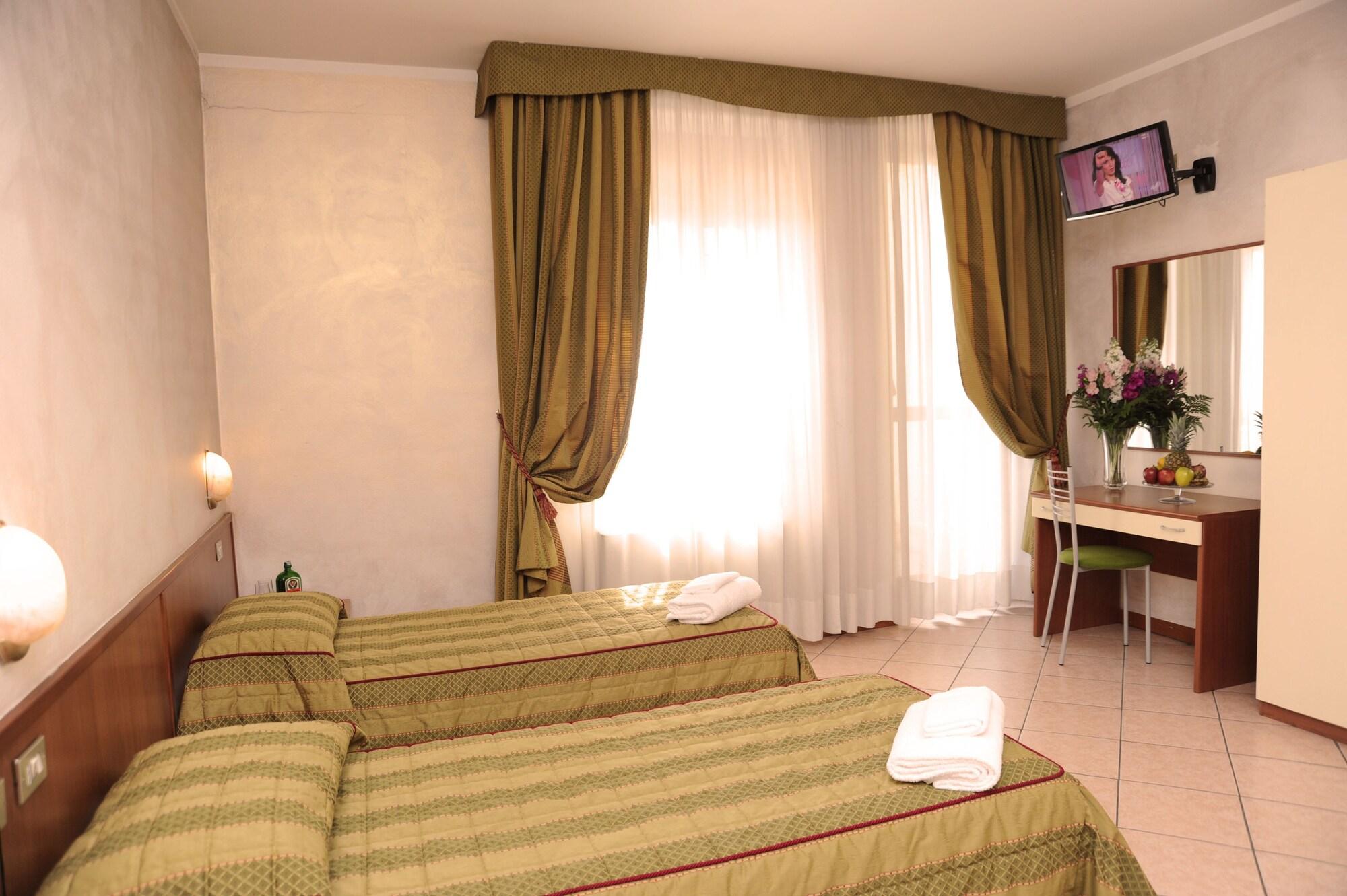 Hotel San Siro Fiera Milánó Kültér fotó